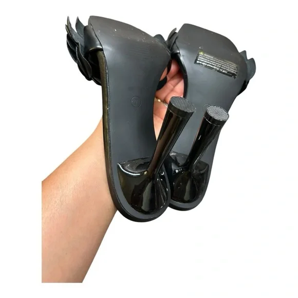 New York & Company Chana Flower Women's Heels size 7 like new - Picture 8 of 8